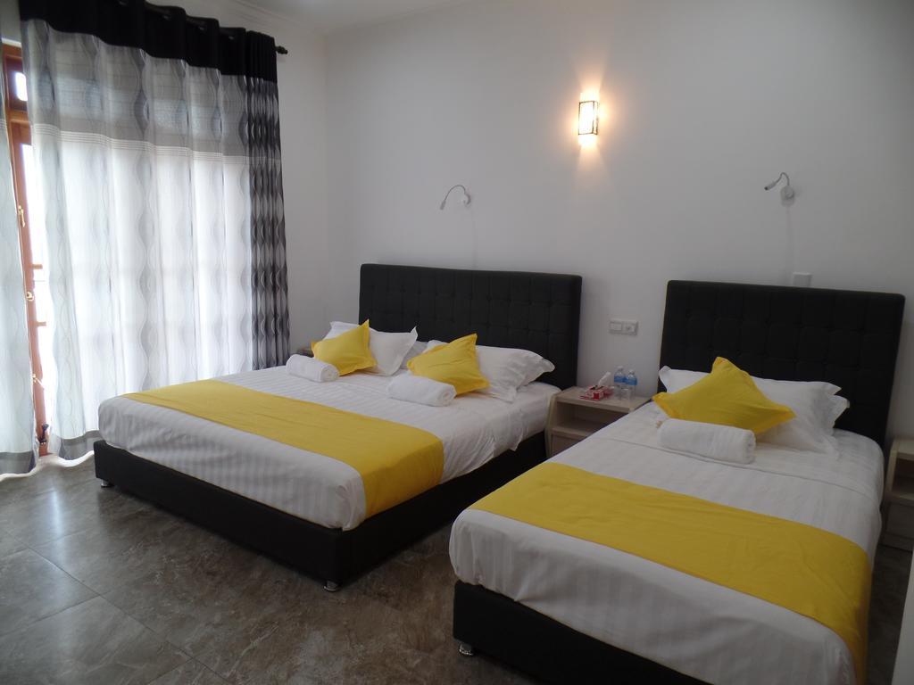 Kandyan Bluestar Villa Zimmer foto