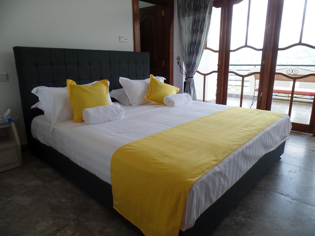 Kandyan Bluestar Villa Zimmer foto